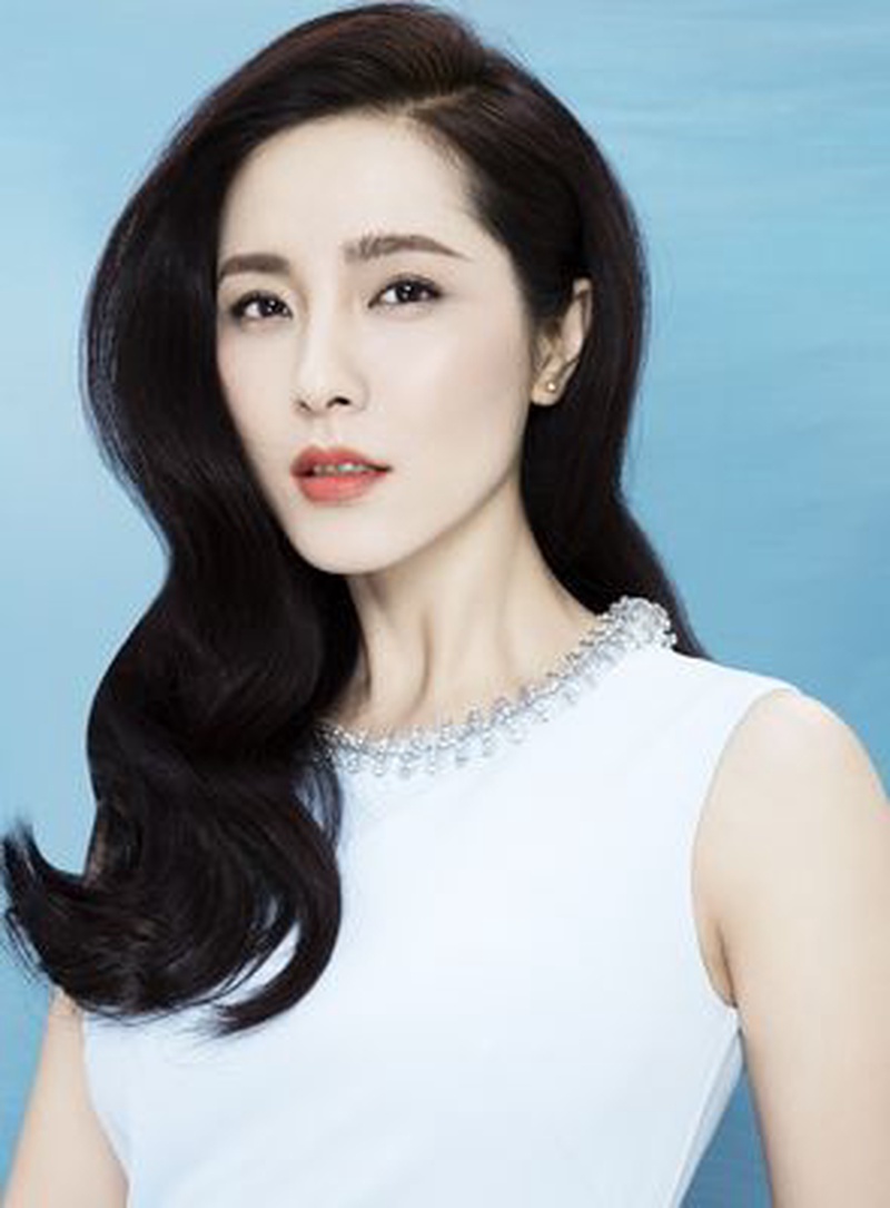 李佳薇新专辑要写卖房经历 铁肺歌后自揭房产中介往事？歌词惊现“首付”“南北通透”引热议